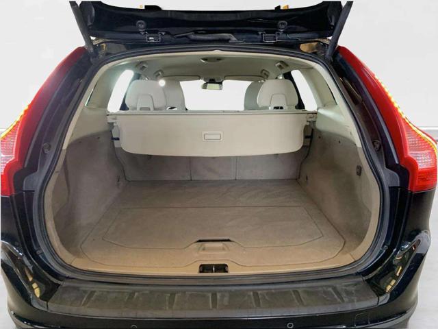 VOLVO XC60 D3 Geartronic Momentum