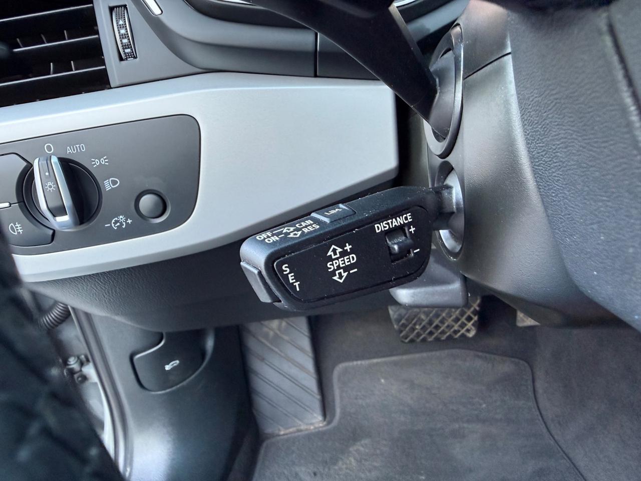 Audi A4 allroad 40 TDI 204 CV S tronic Identity Contrast