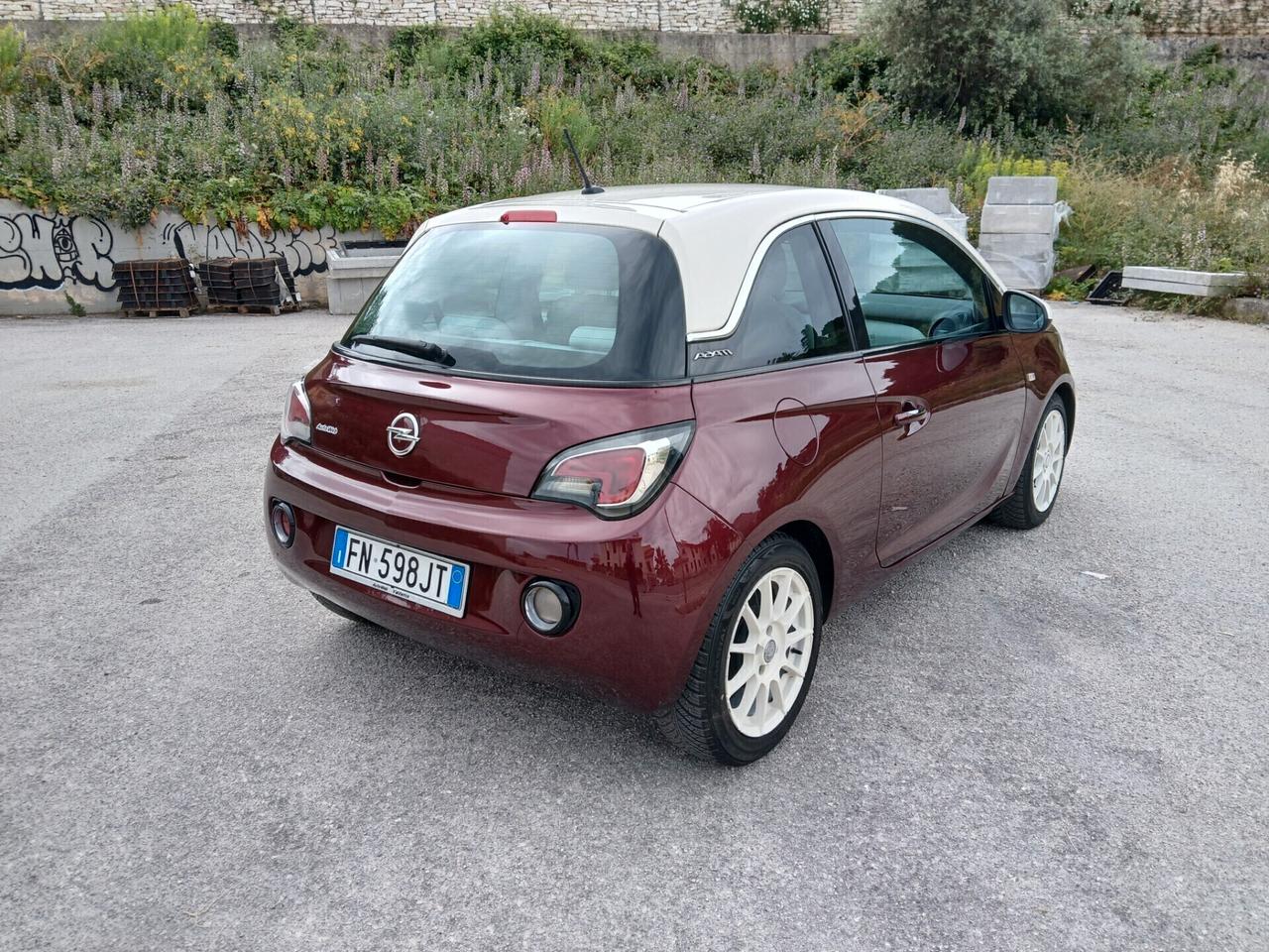 Opel Adam 1.2 Glam