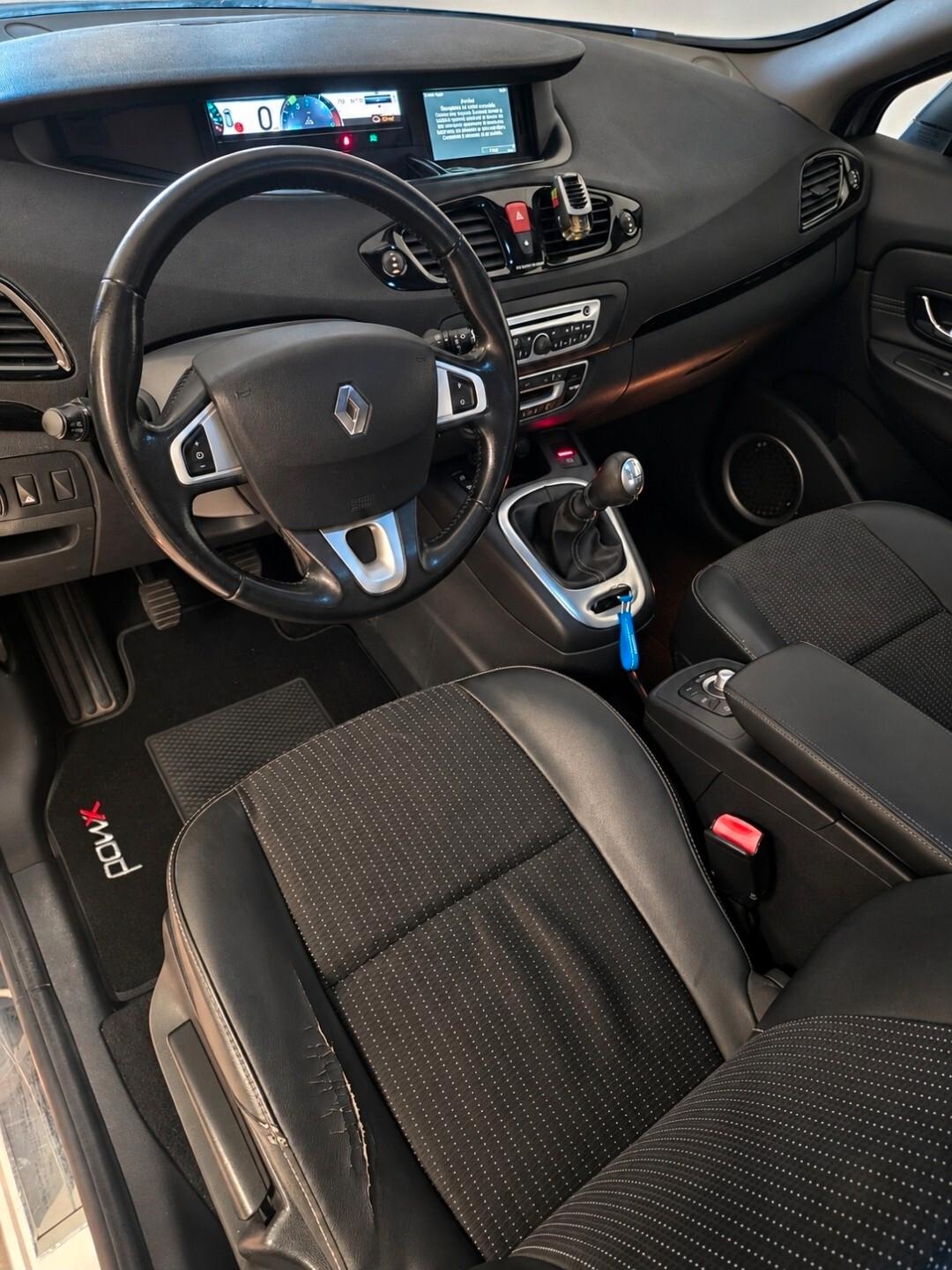 Renault Scénic X-Mod 1.5 dCi 110CV Attractive