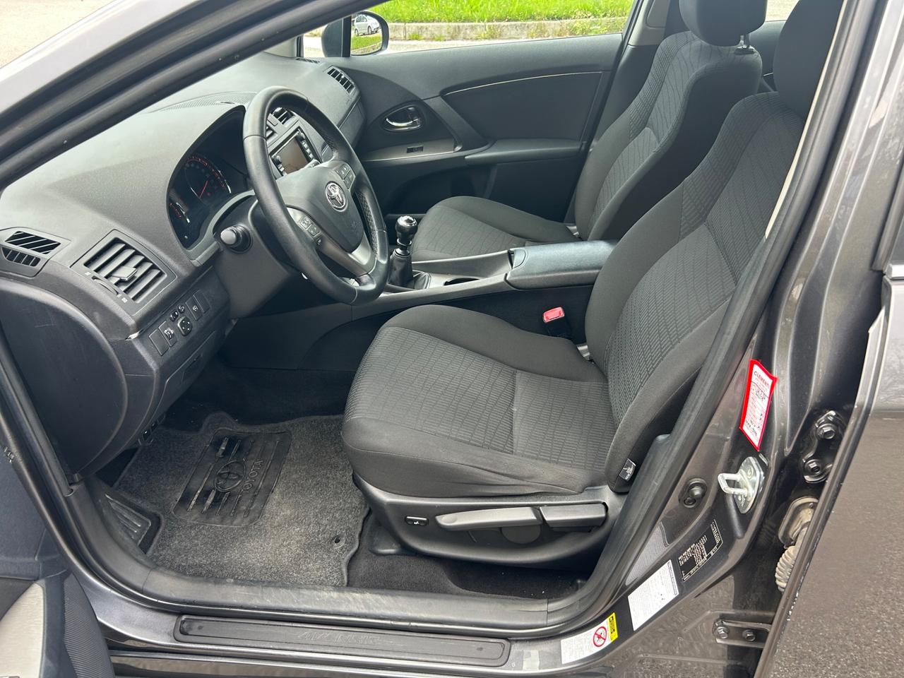 Toyota Avensis 1.8 Executive