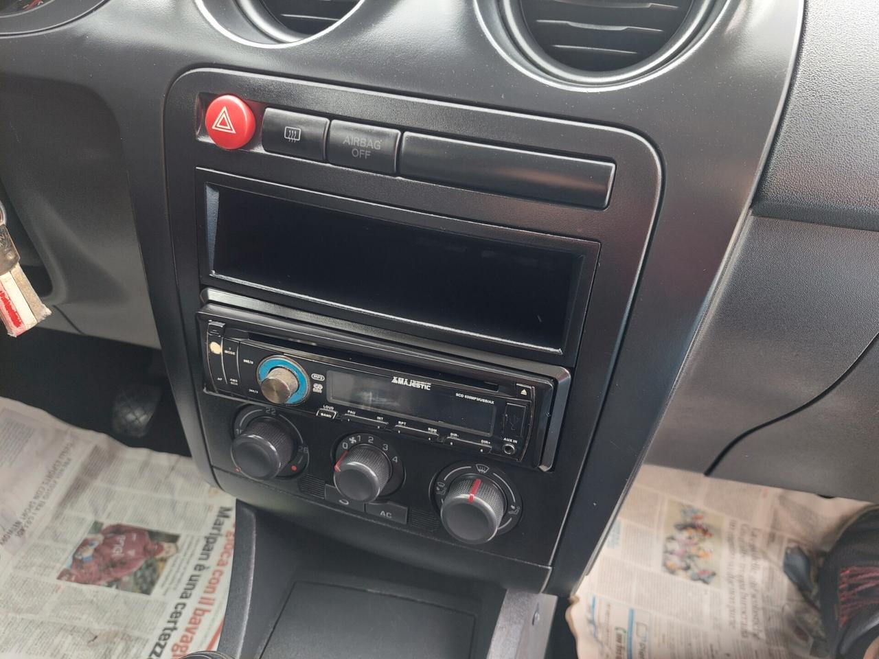 Seat Ibiza 1.2 12V 5p. Reference