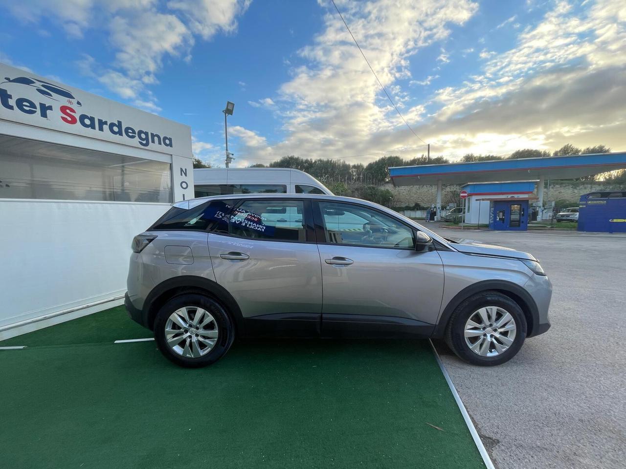 Peugeot 3008 BlueHDi 130 S&S EAT8 Active Pack