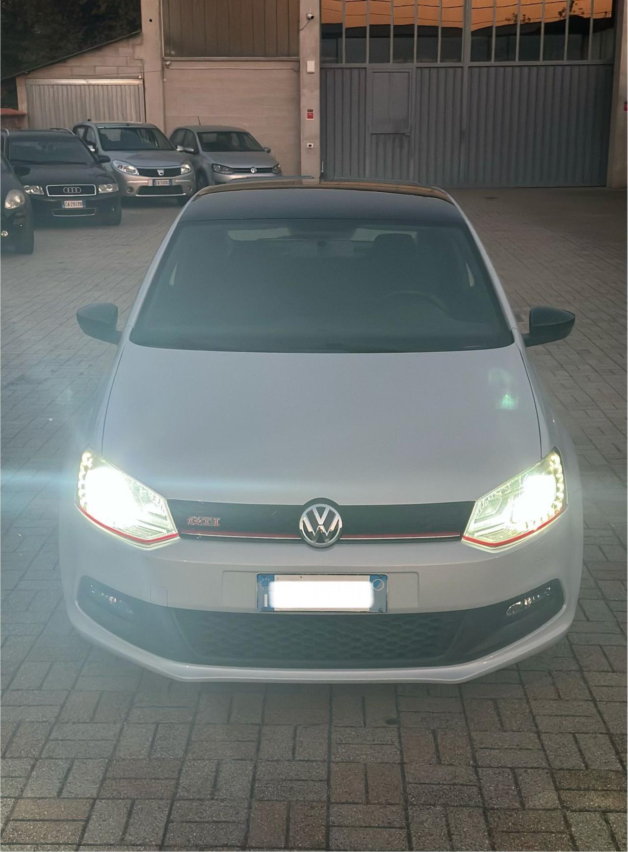 Volkswagen Polo 1.4 TSI DSG 3 porte GTI