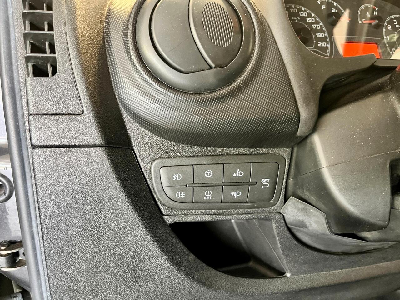 Fiat Qubo 1.3 MJT 95 CV Trekking-NEOPATENTATI-
