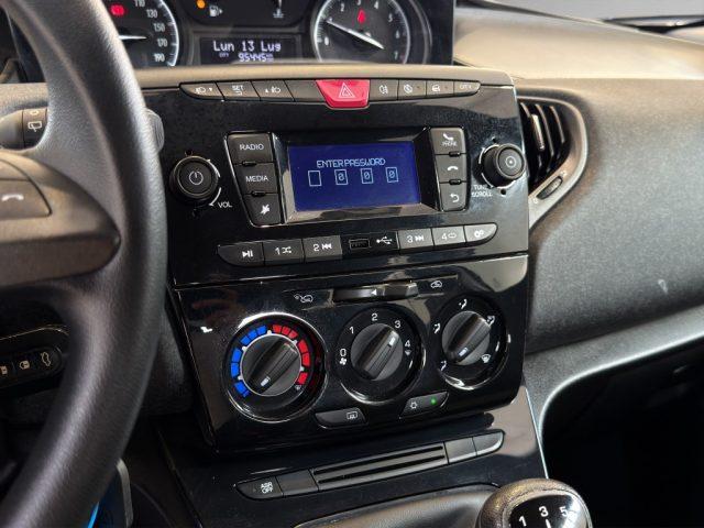 LANCIA Ypsilon 1.2 69 CV