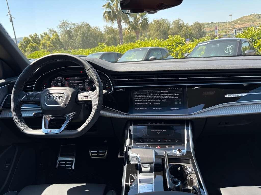 Audi Q8 SUV TDI quattro 210 kW tiptronic S line edition My 2026 KM 0 IVA ESPOSTA Tua a solo 939 Euro al mese