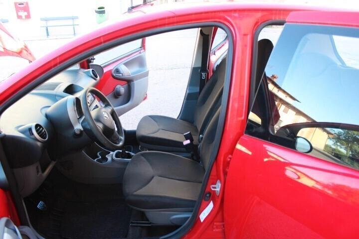 Toyota Aygo 1.0 VVT-i 5 porte Red Edition CLIMATIZZATA UNICA UTILIZZATRICE ESTETICA ESEMPLARE