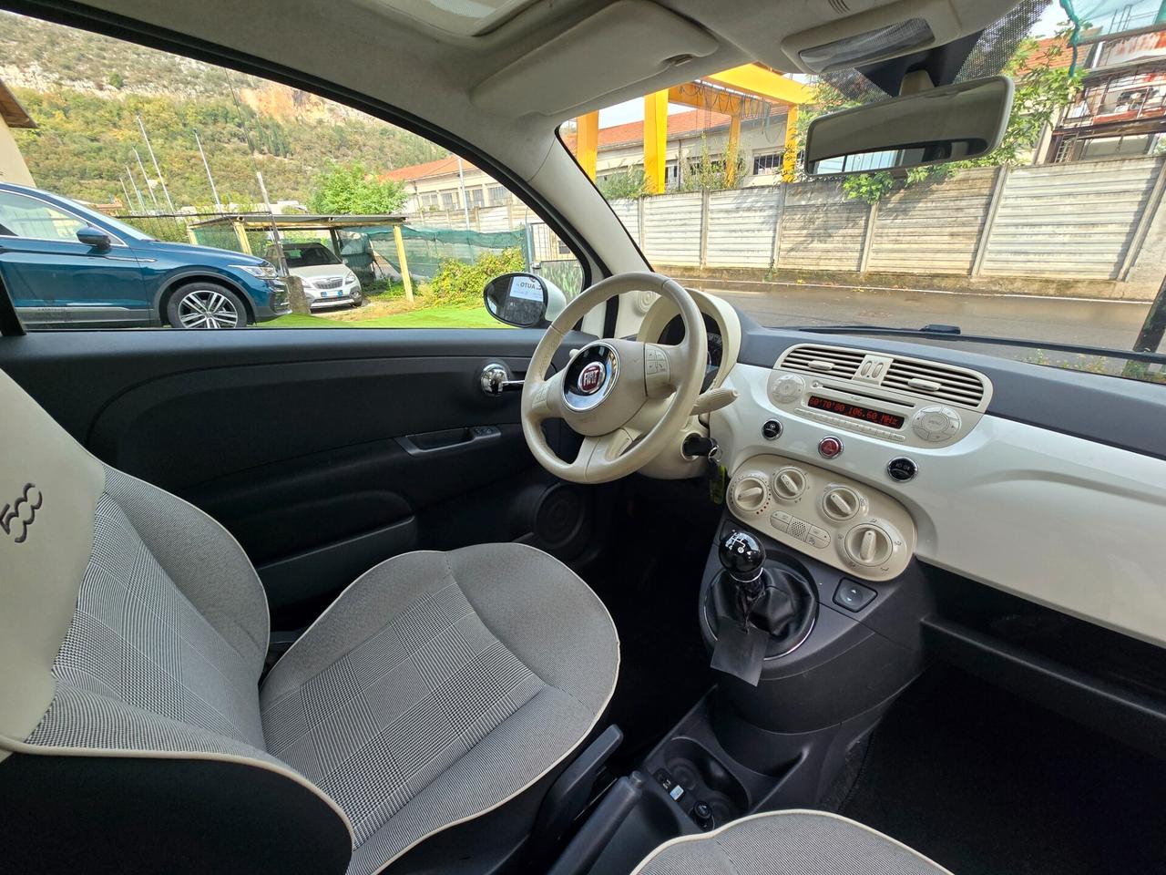 Fiat 500 1.2BENZ 69CV LOUNGE 60000KM-2015