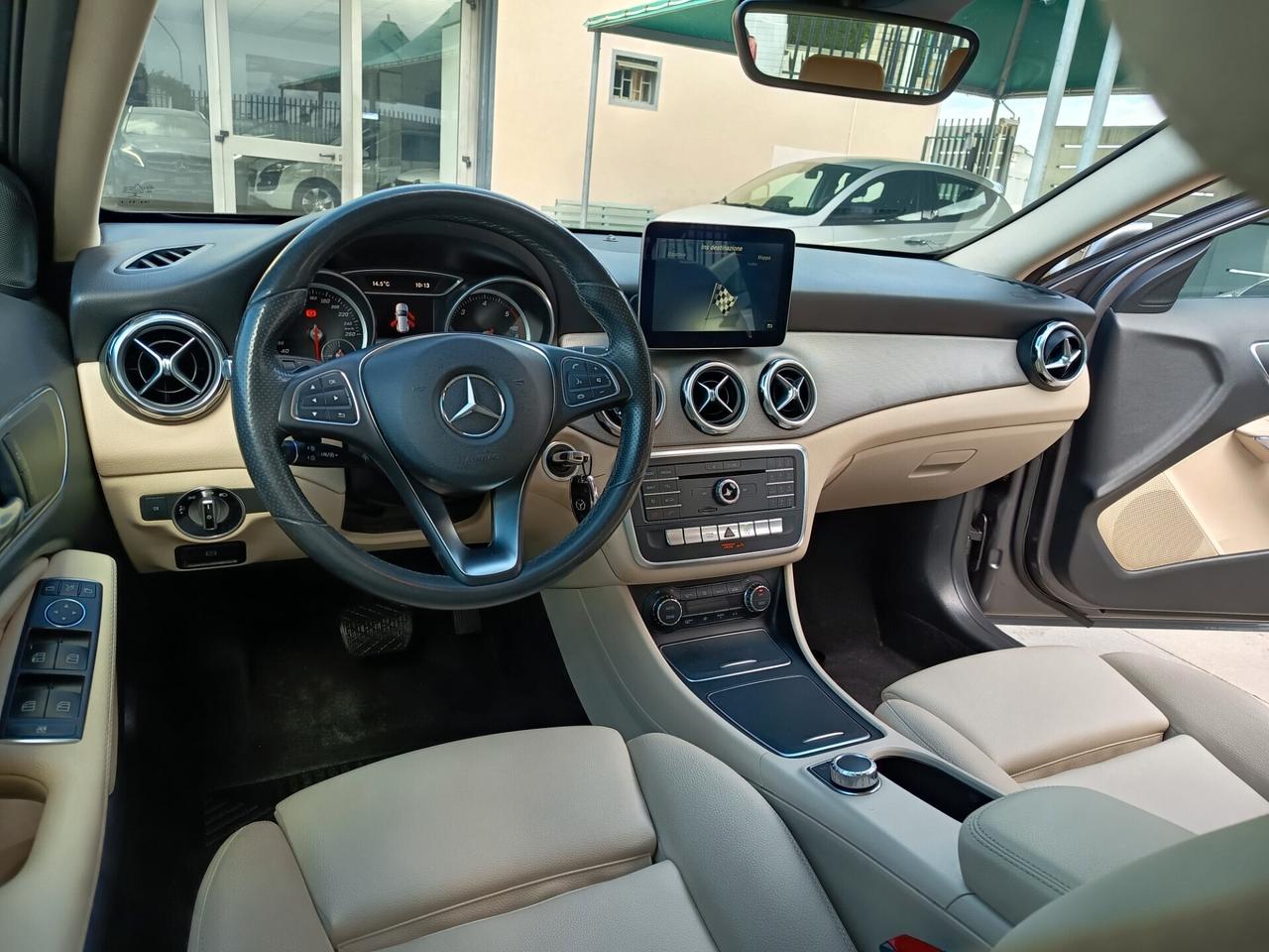 Mercedes-benz GLA 180 d Automatic Premium