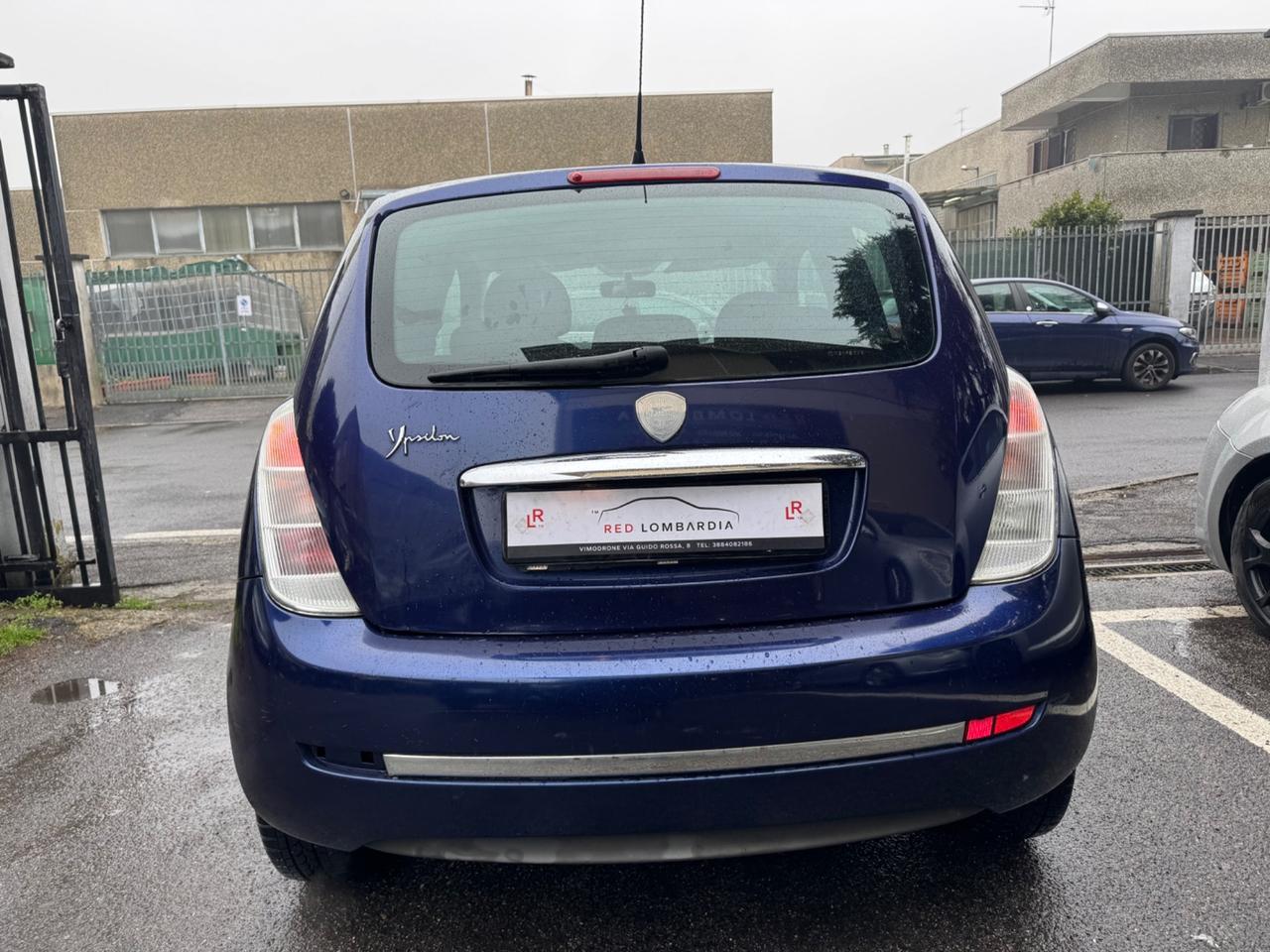 Lancia Ypsilon 1.2 Oro Giallo Ypsilon 1.2 Modamilano (44 kw)