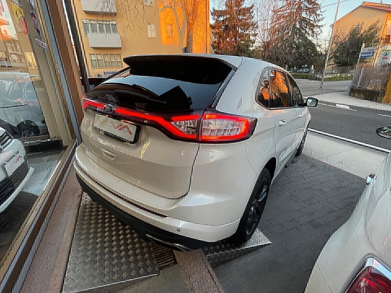 Ford Edge 2.0 TDCI 210 CV AWD Powershift ST Line