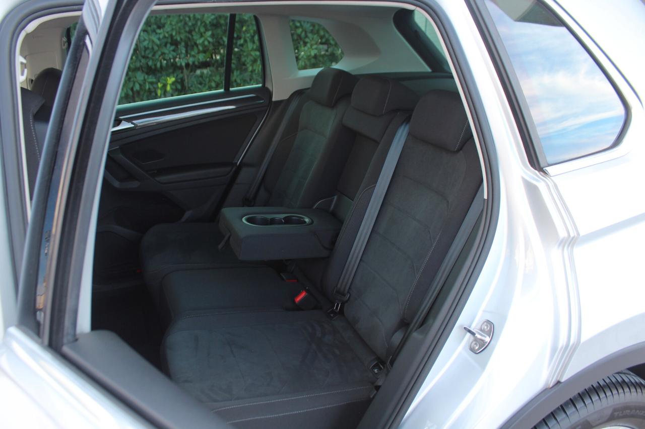 Volkswagen Tiguan 2.0 TDI 150 CV SCR DSG Elegance