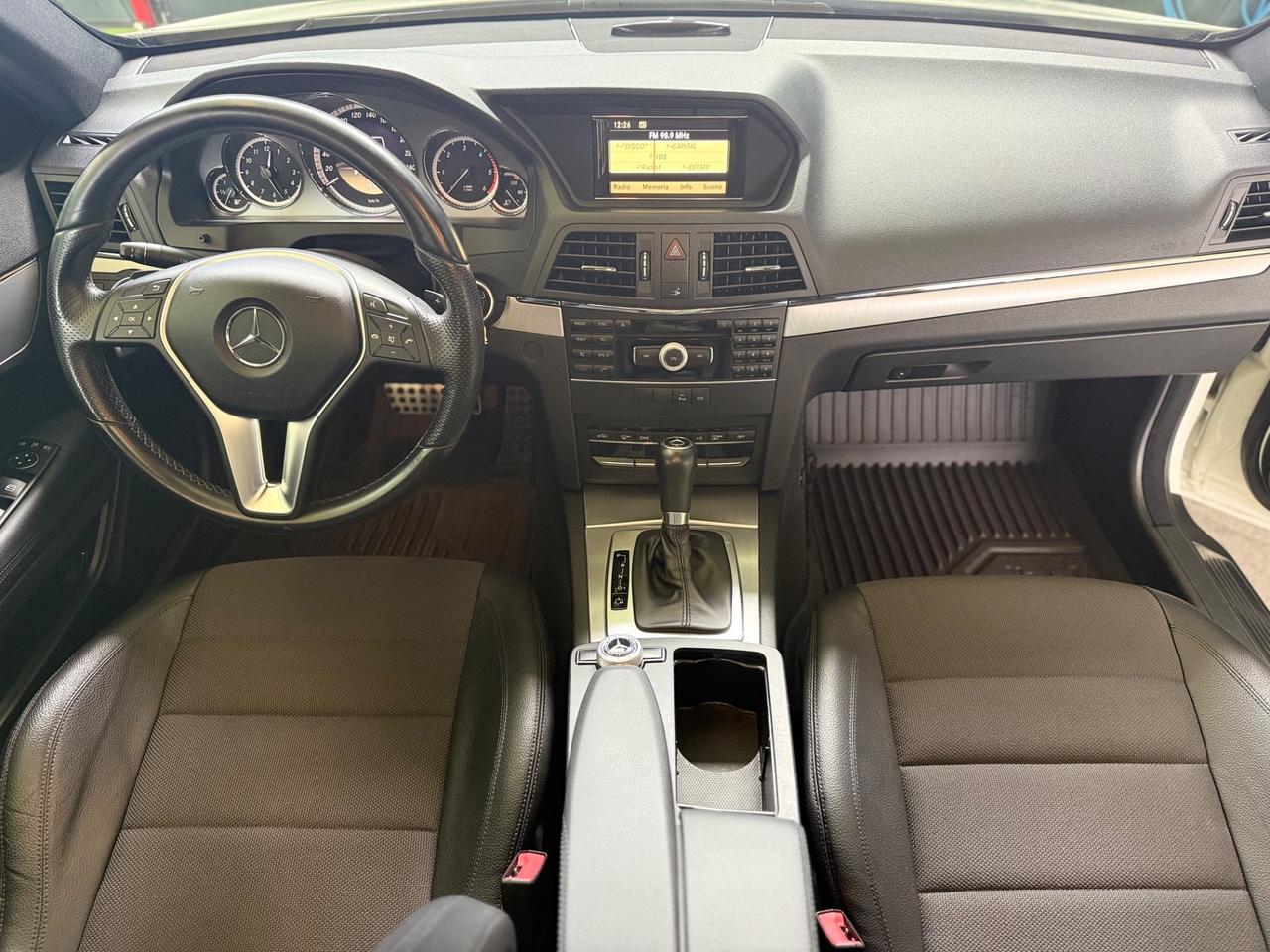 Mercedes-benz E 220 CDI Coupé Premium Pack AMG