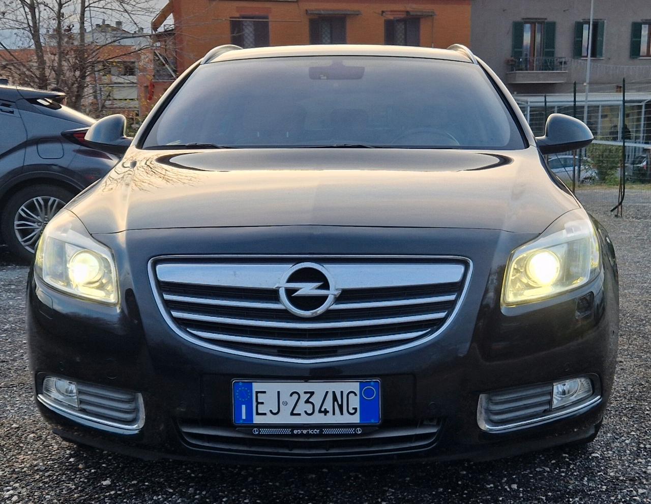 Opel Insignia 2.0 CDTI 160CV automatica Sports Tourer Cosmo