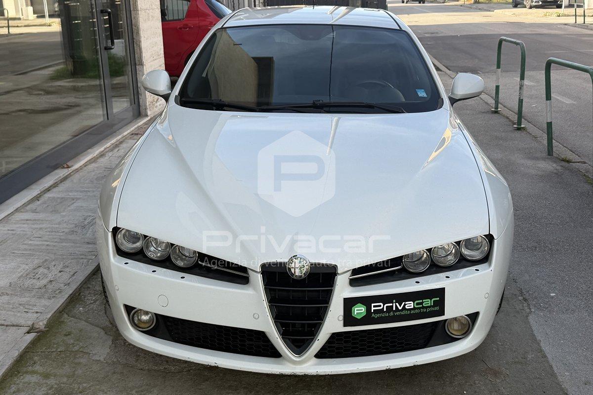ALFA ROMEO 159 2.0 JTDm Sportwagon Distinctive