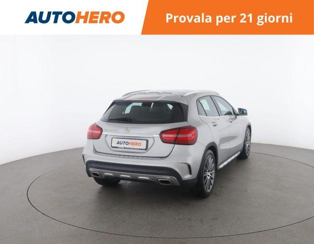 MERCEDES-BENZ GLA 200 d Automatic 4Matic Premium