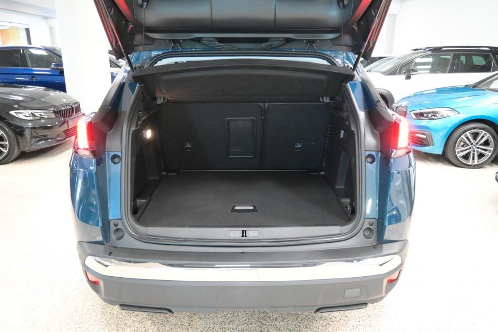 PEUGEOT 3008 1.5 BLUEHDI 130CV EAT8 SeS ALLURE ( FARI LED - I-COCKPIT - NAVI - MIRROR - PDC - TELECAMERA POST. - CERCHI 18 )