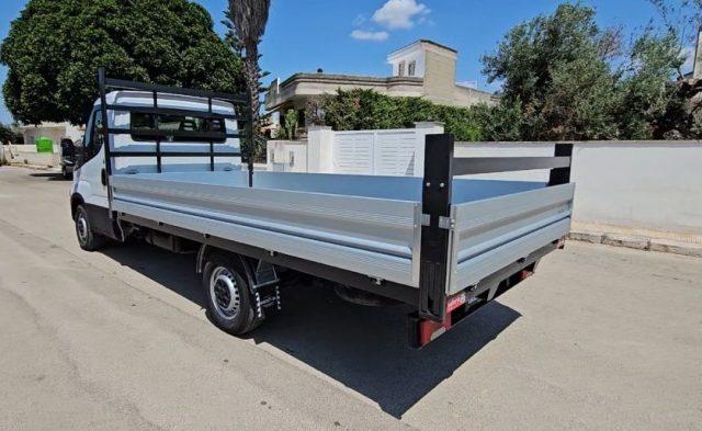 IVECO Daily 35S14 2.3 HPT PL Cabinato CASSONE FISSO NUOVO