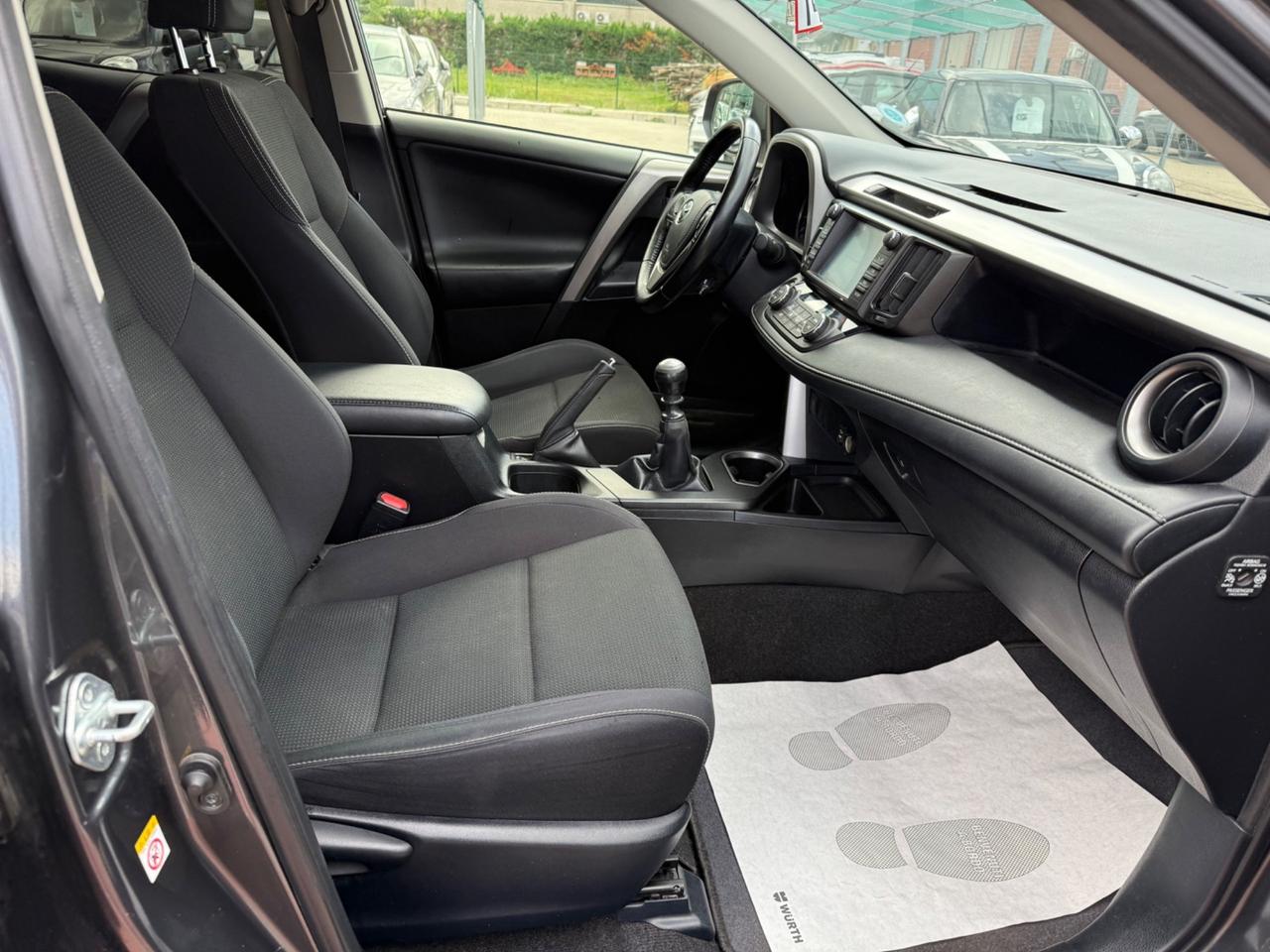 Toyota RAV 4 RAV4 2.0 D-4D 2WD Style