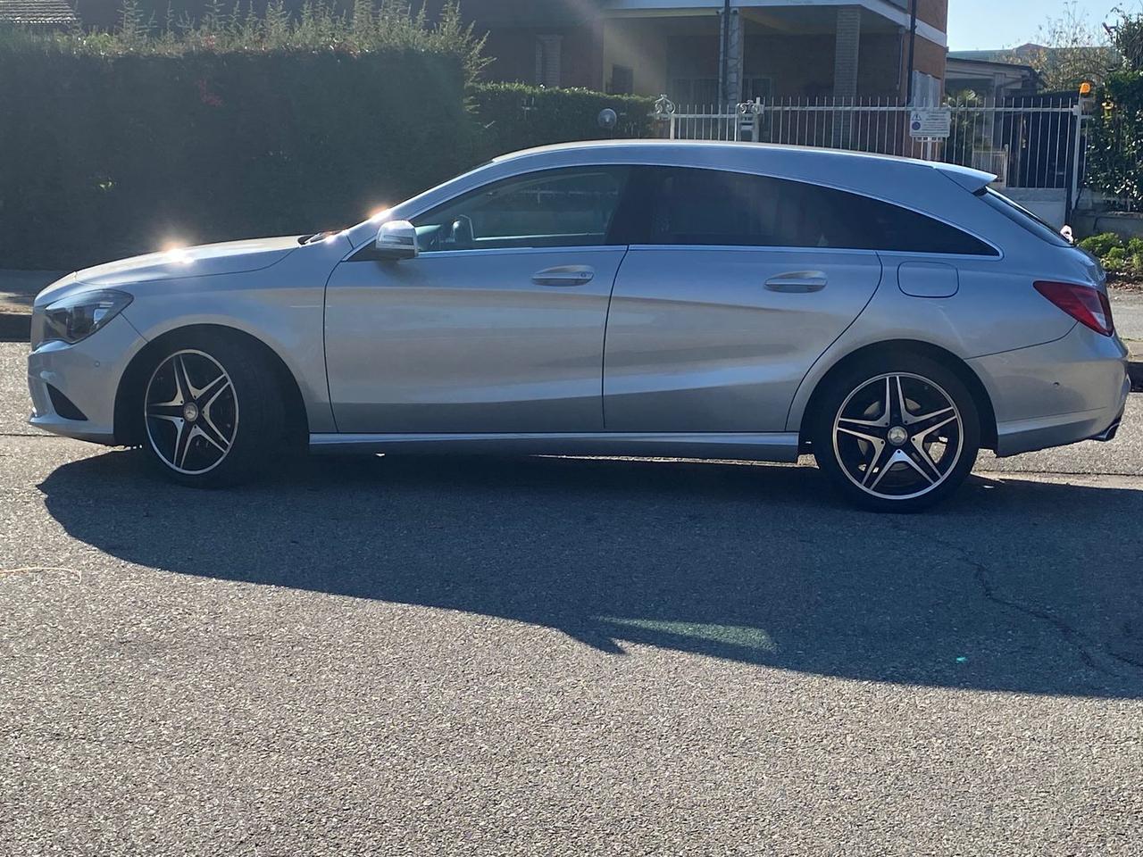 Mercedes-Benz CLA 200 D Premium #7586