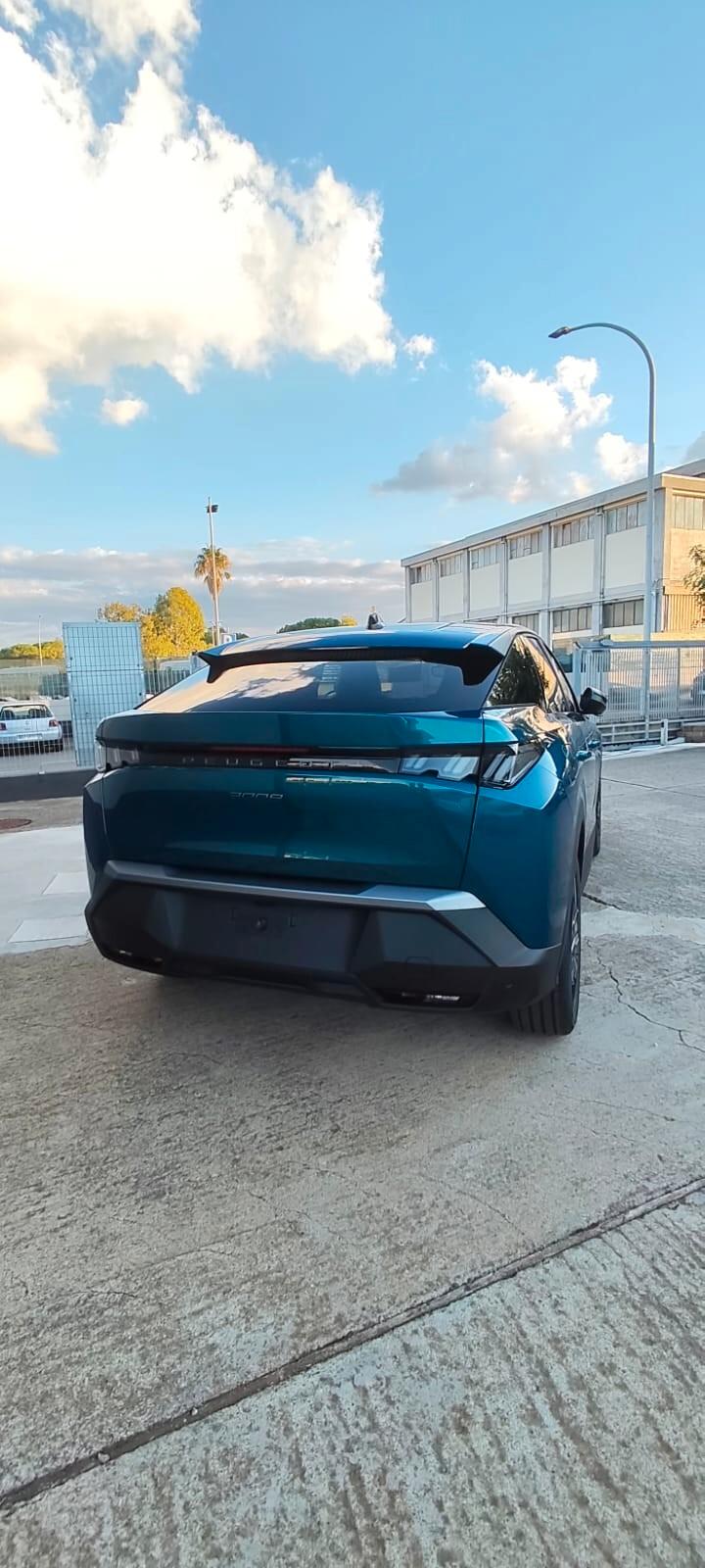 Peugeot 3008 Hybrid 145 e-DCS8Allure