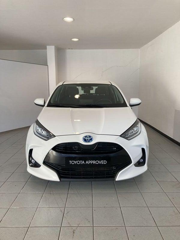Toyota Yaris Hybrid Trend MY22