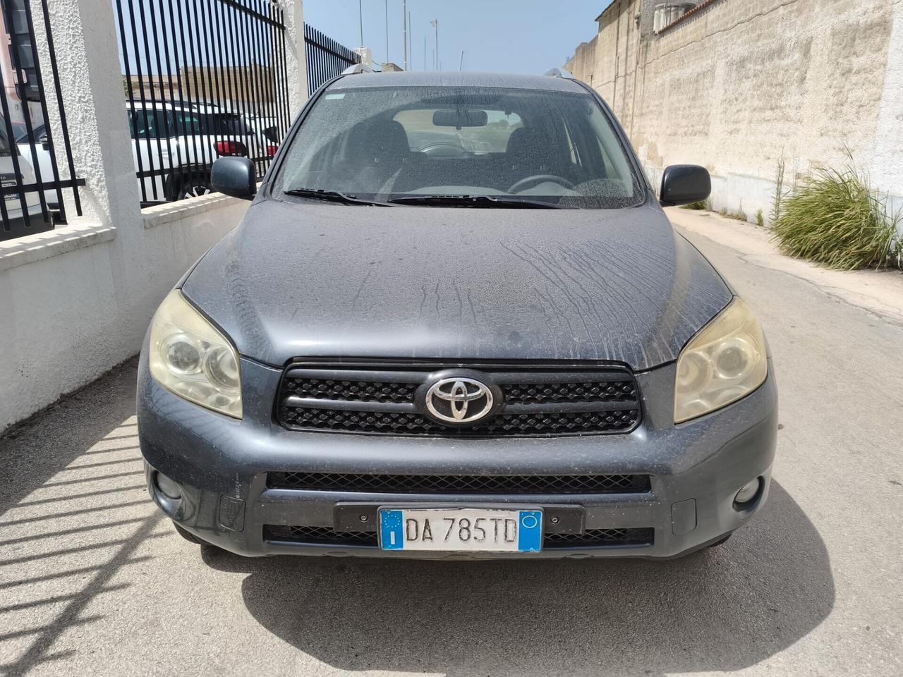 Toyota RAV 4 RAV4 2.2 D-4D 136 CV 2006
