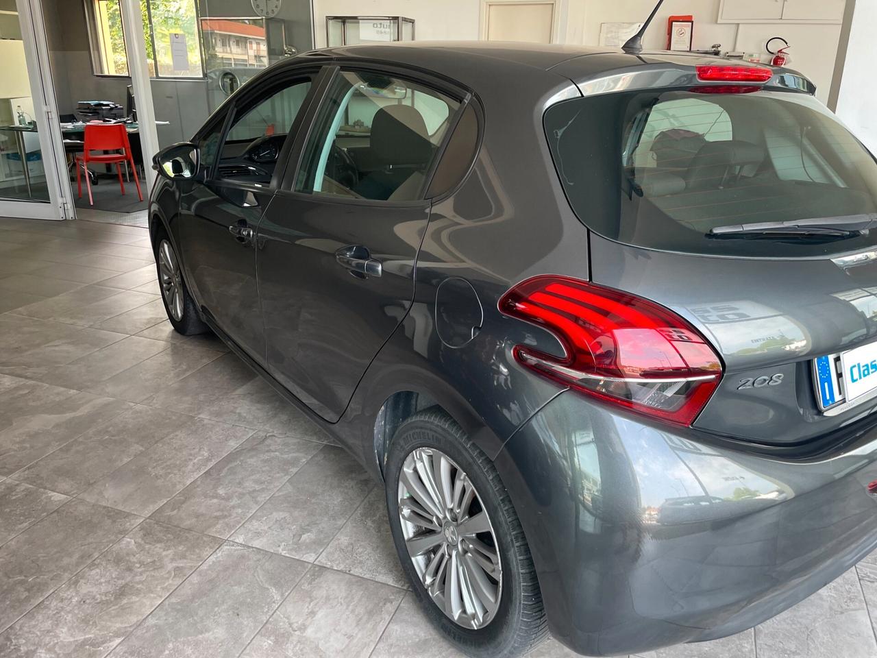 Peugeot 208 BlueHDi 75 5 porte Active