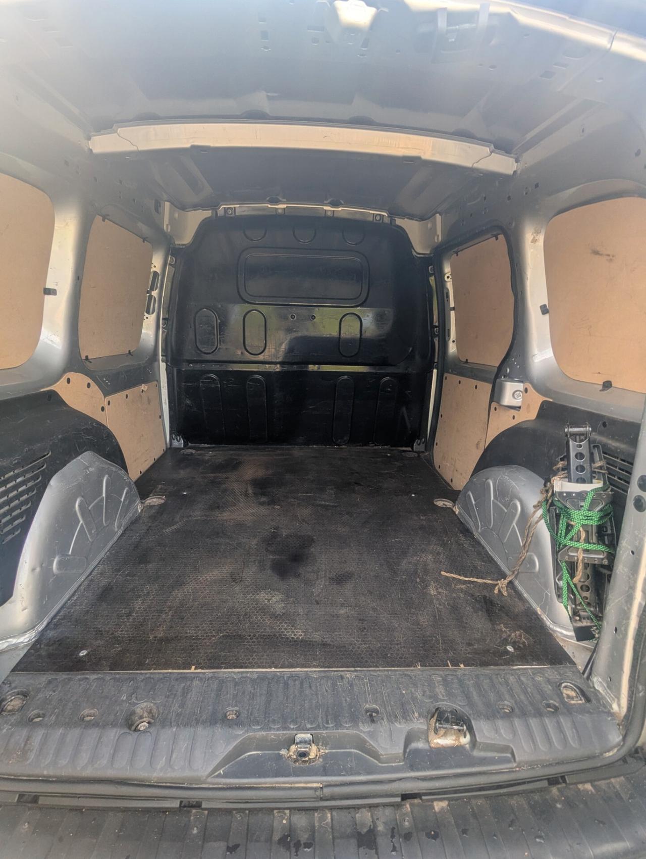Renault Kangoo pronto all'uso