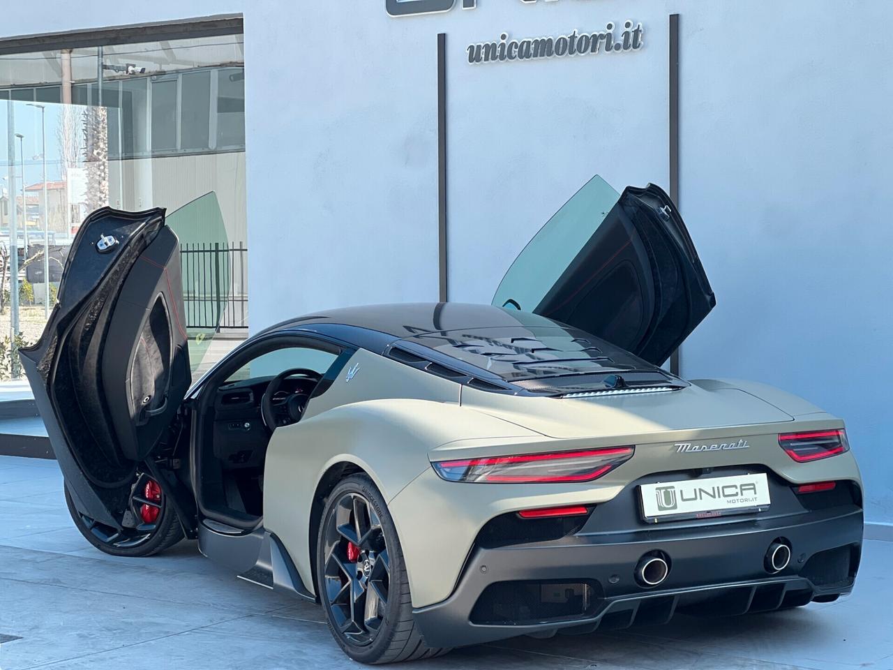 Maserati MC20