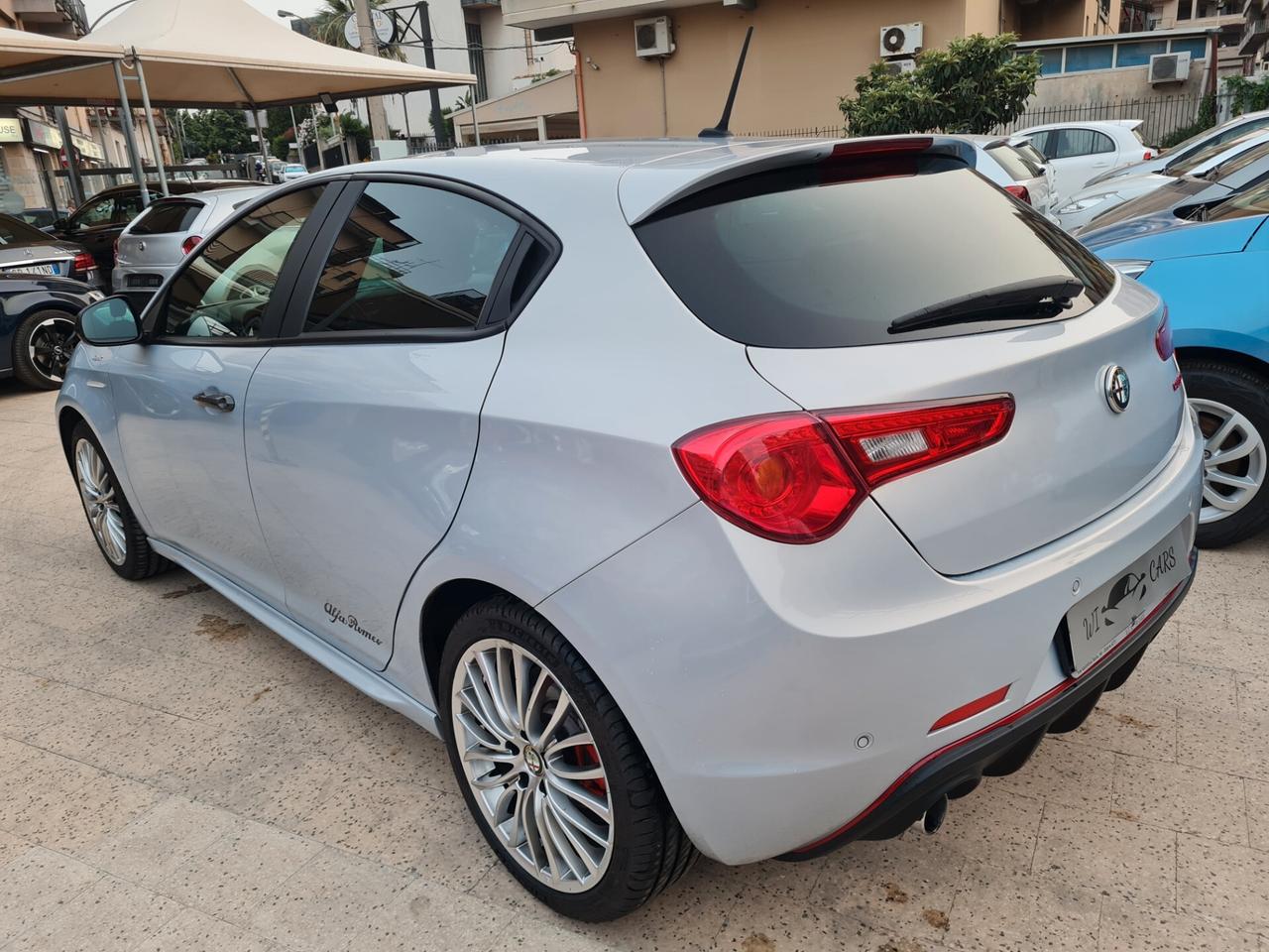 Alfa Romeo Giulietta - 1.6 JTD Sprint SEDILI SPORTIVI 18"ALLU