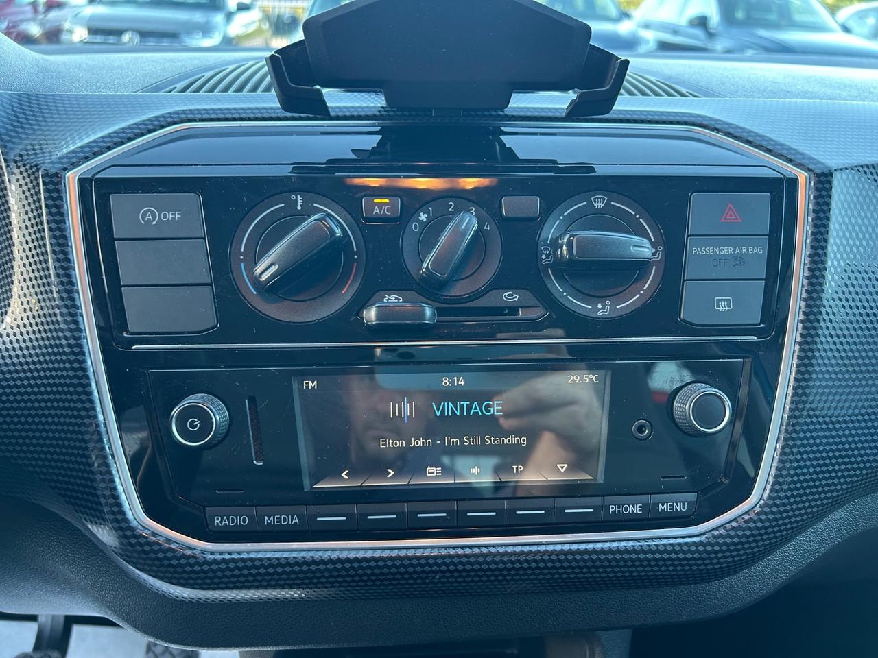 Volkswagen up! 1.0 5P FULL NEOPATENTATI