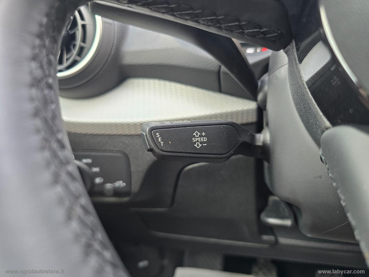 AUDI Q2 30 TDI Business Advanced