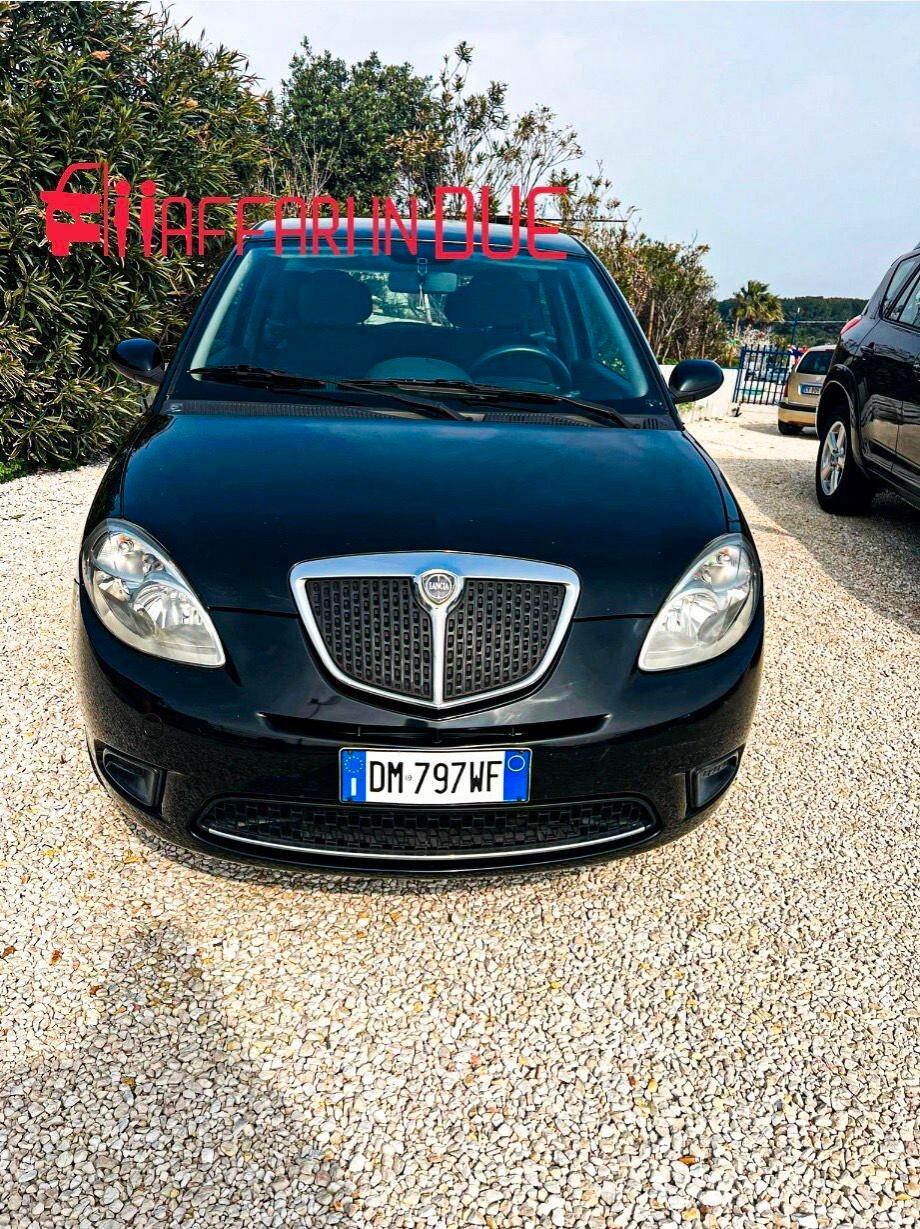 Lancia Ypsilon 1.2 Modamilano