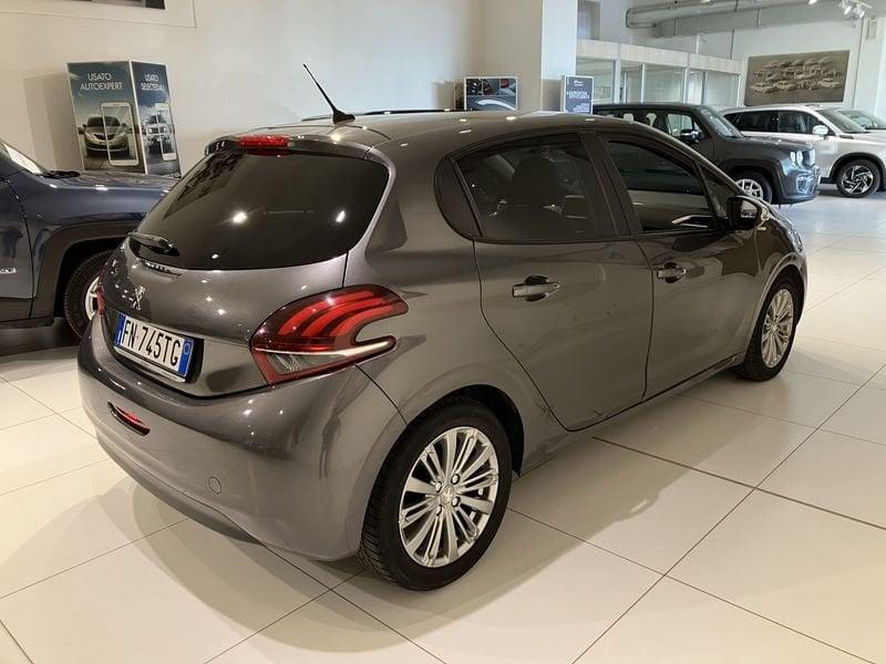 Peugeot 208 PureTech 82 5 porte Style