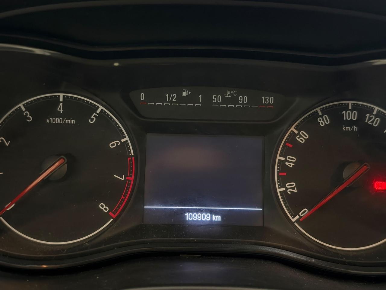 Opel Corsa 1.2 5 porte b-Color