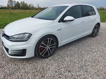 Volkswagen Golf 7 GTD 2.0 TDI DSG 5p. BlueMotion 184cv