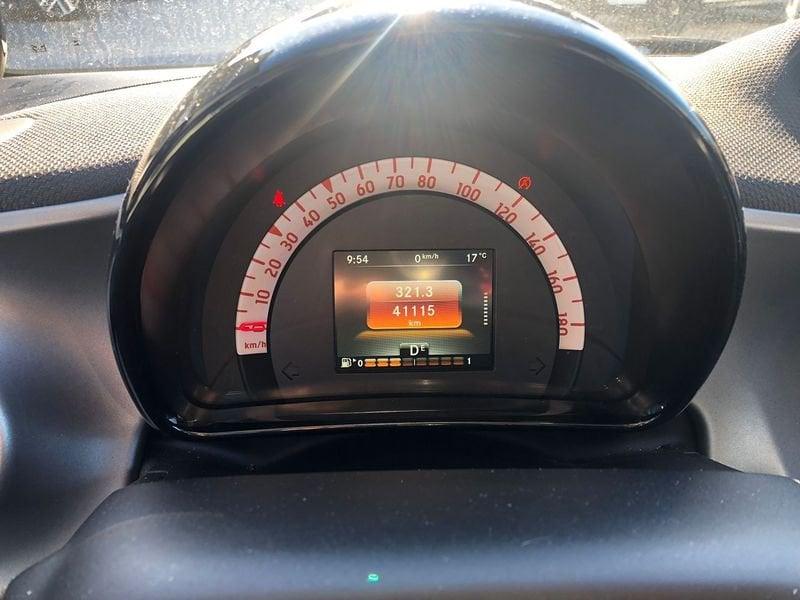 smart fortwo coupe 1.0 71cv Passion twinamic