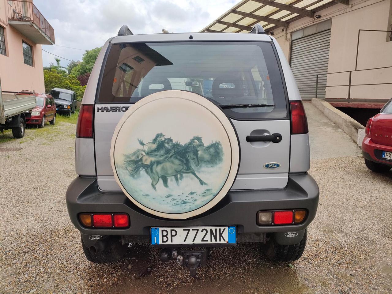Ford Maverick 2.4i alias Nissan Terrano