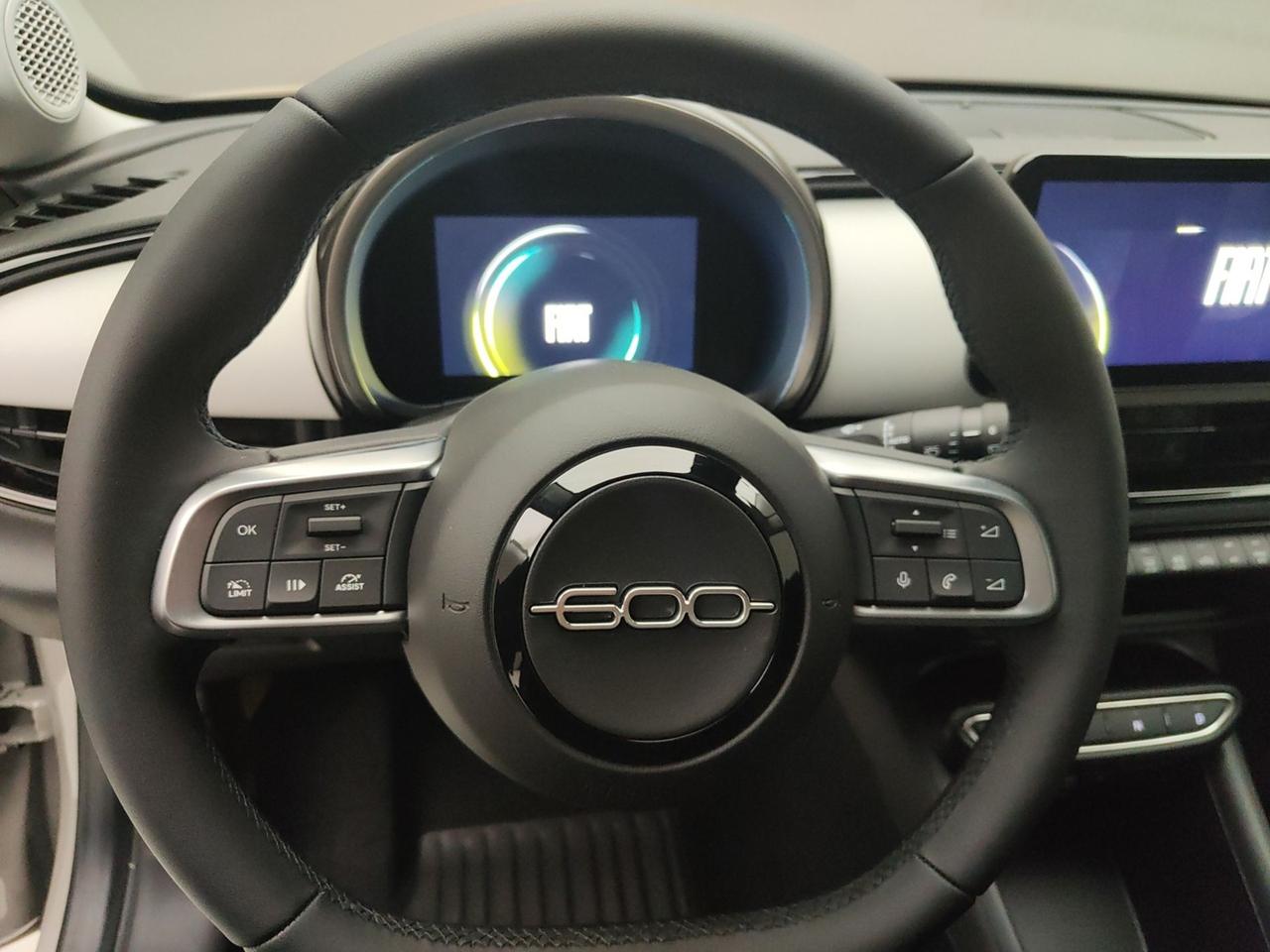 FIAT 600 IV 2023 1.2 MHEV 110CV POP DCT