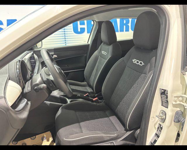 FIAT 600 1.2 hybrid 110cv auto