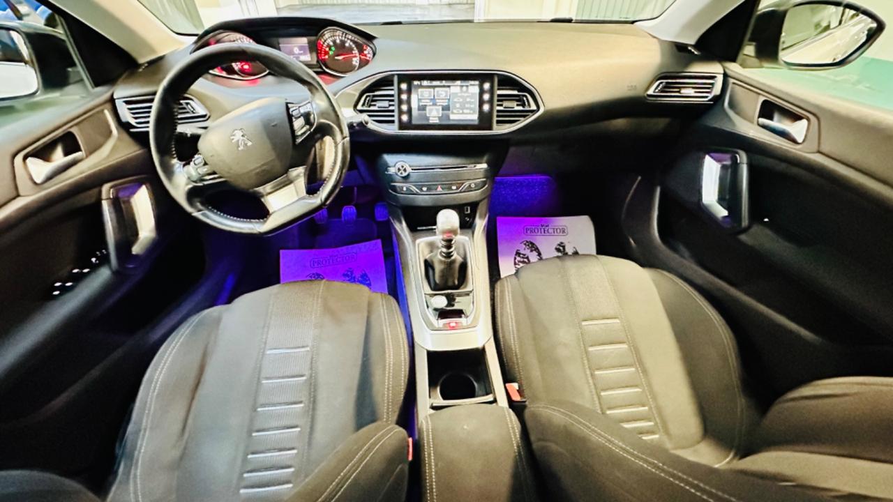 Peugeot 308 1.6 e-HDi 115 CV . GT Line.anche per neopatentati