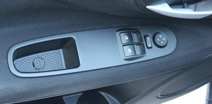 Fiat Punto 1.3 MJT II S&S 85 CV 5 porte ECO Street PARI AL NUOVO