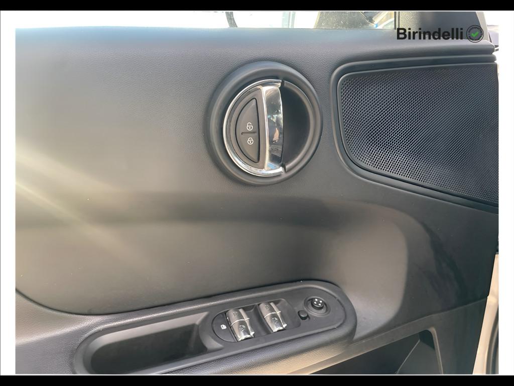 MINI Mini Countrym.(F60) - Mini 1.5 Cooper Business Countryman