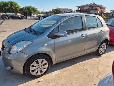 Toyota Yaris 1.3 5 porte