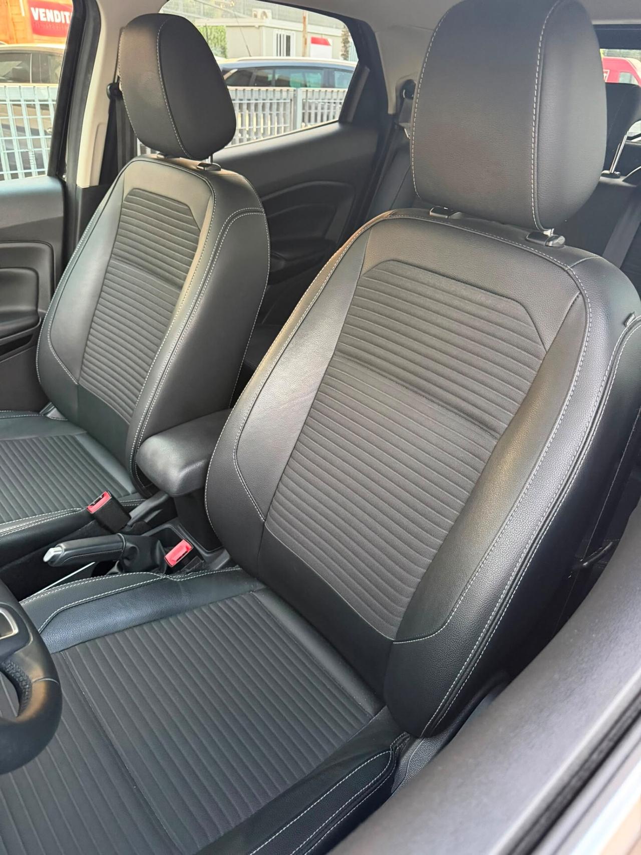 Ford EcoSport 1.5 100 CV Titanium Nuova garanzia12