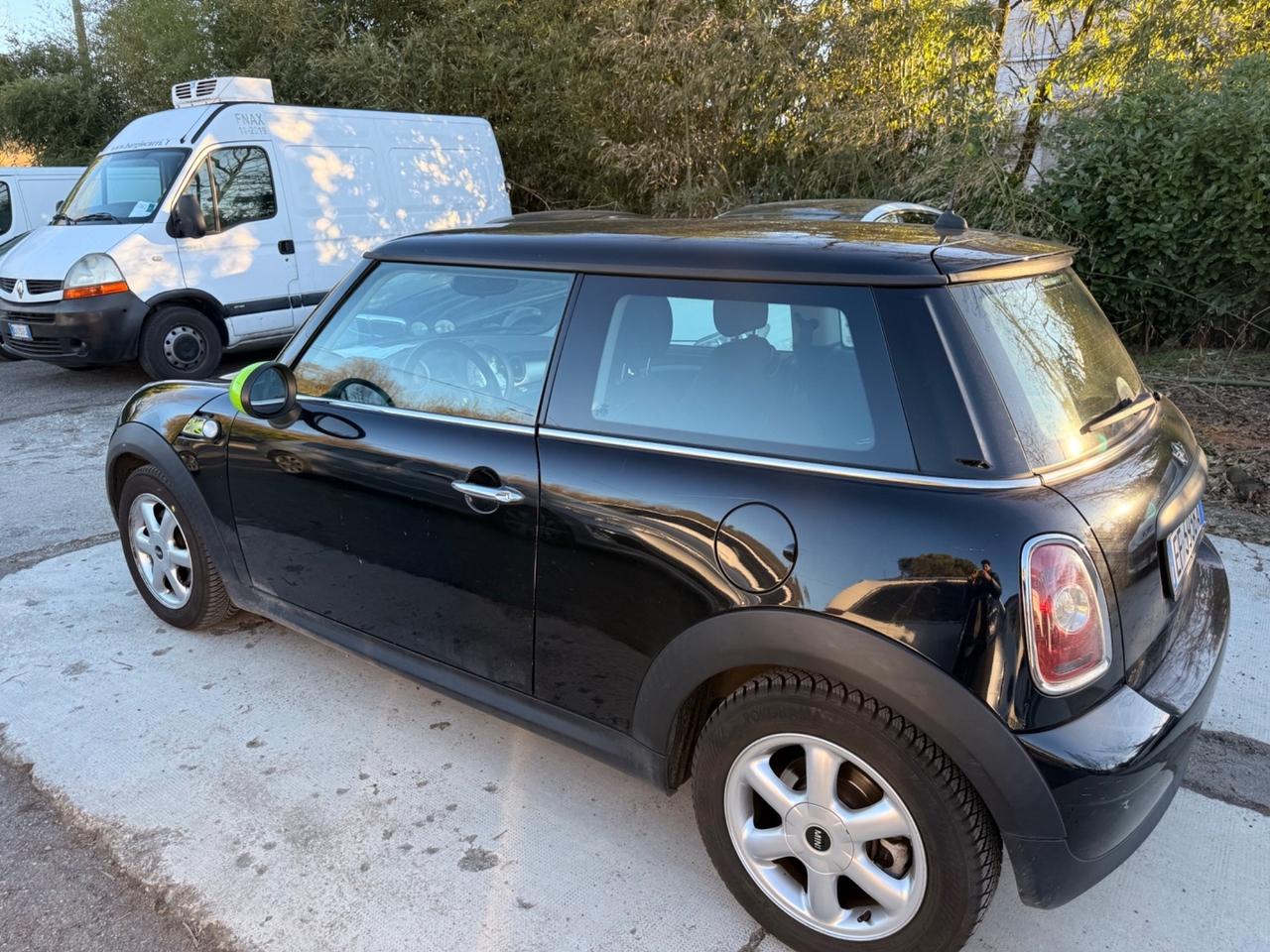 Mini 1.6 16V One (55kW)