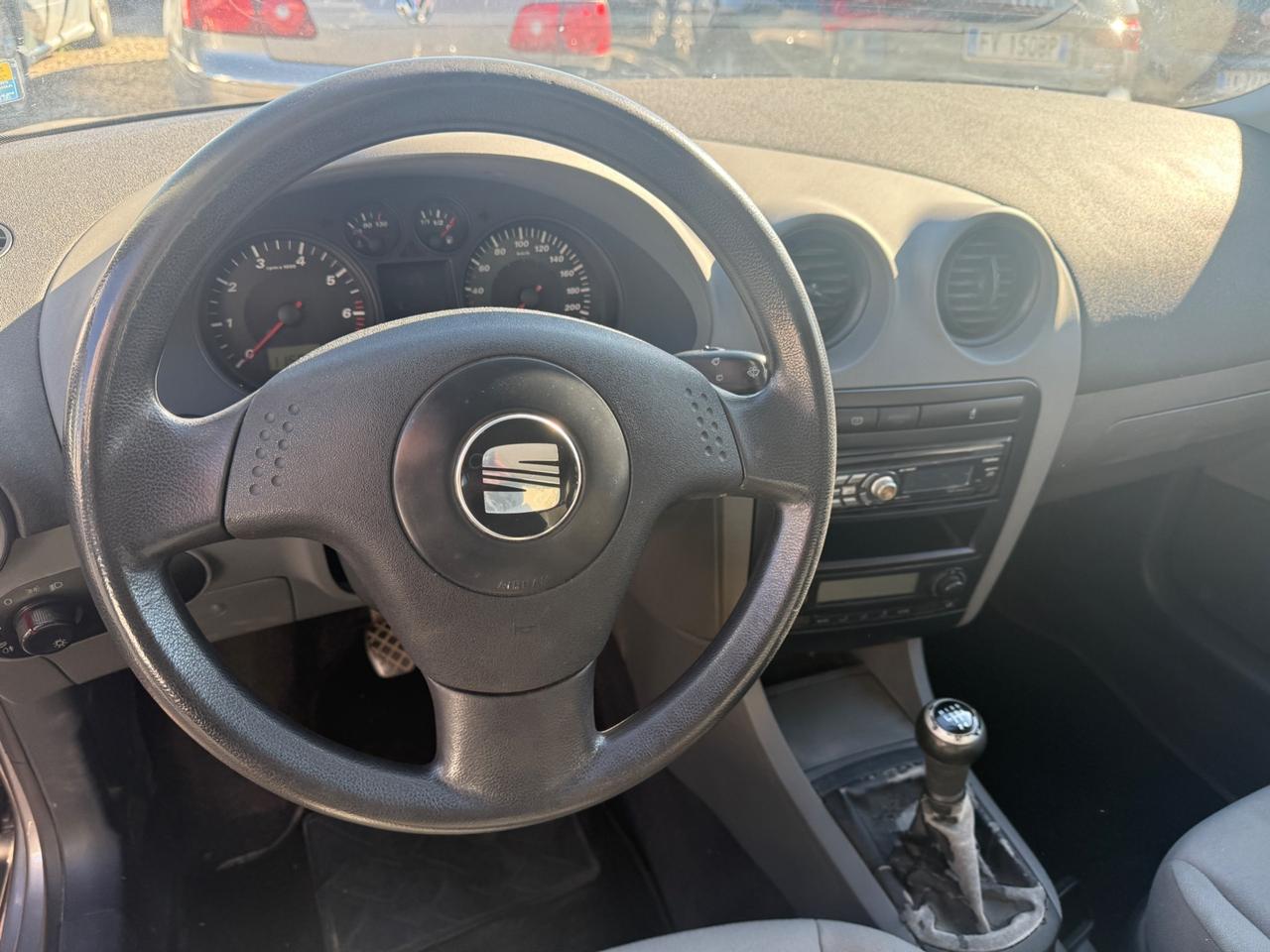 Seat Ibiza 1.4 16V 5p. Signo