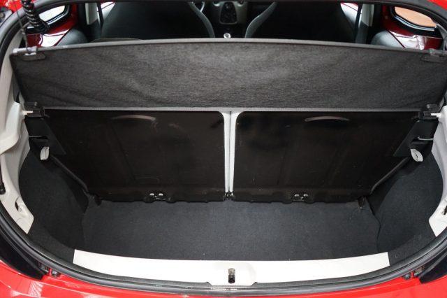 TOYOTA Aygo 1.0 VVT-i 69 CV 5 porte x-cool